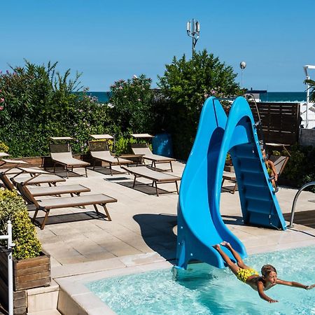 Hotel Fedora Риччоне Экстерьер фото