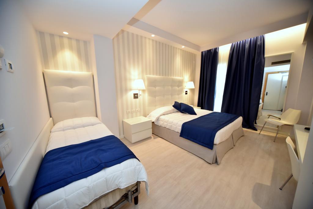 Hotel Fedora Риччоне Экстерьер фото
