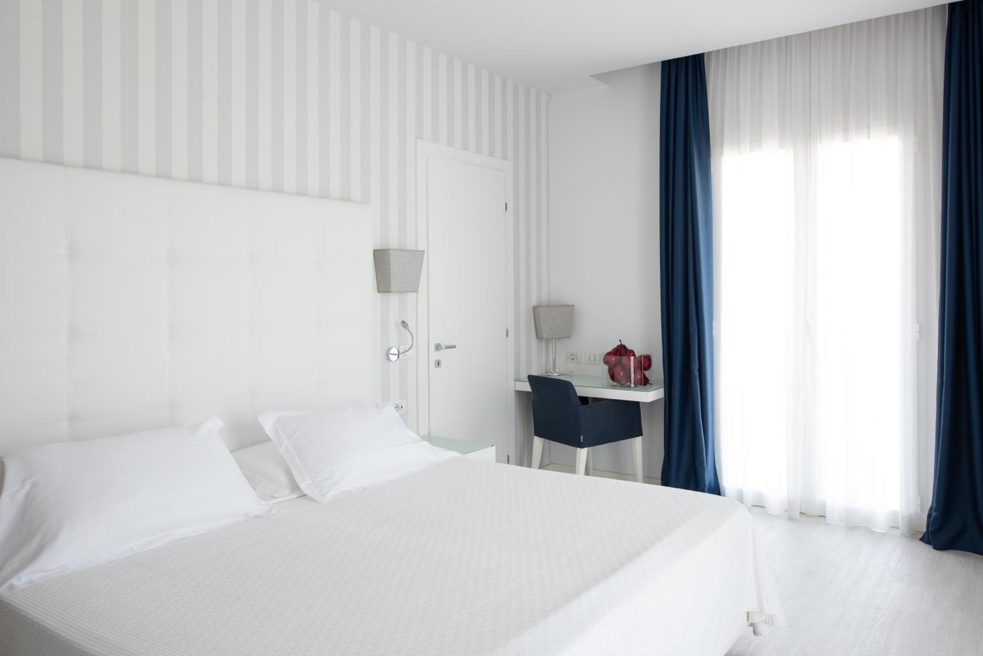Hotel Fedora Риччоне Экстерьер фото