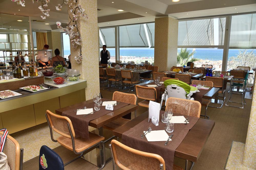 Hotel Fedora Риччоне Экстерьер фото