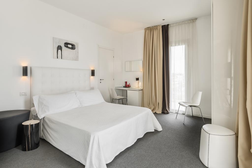 Hotel Fedora Риччоне Экстерьер фото