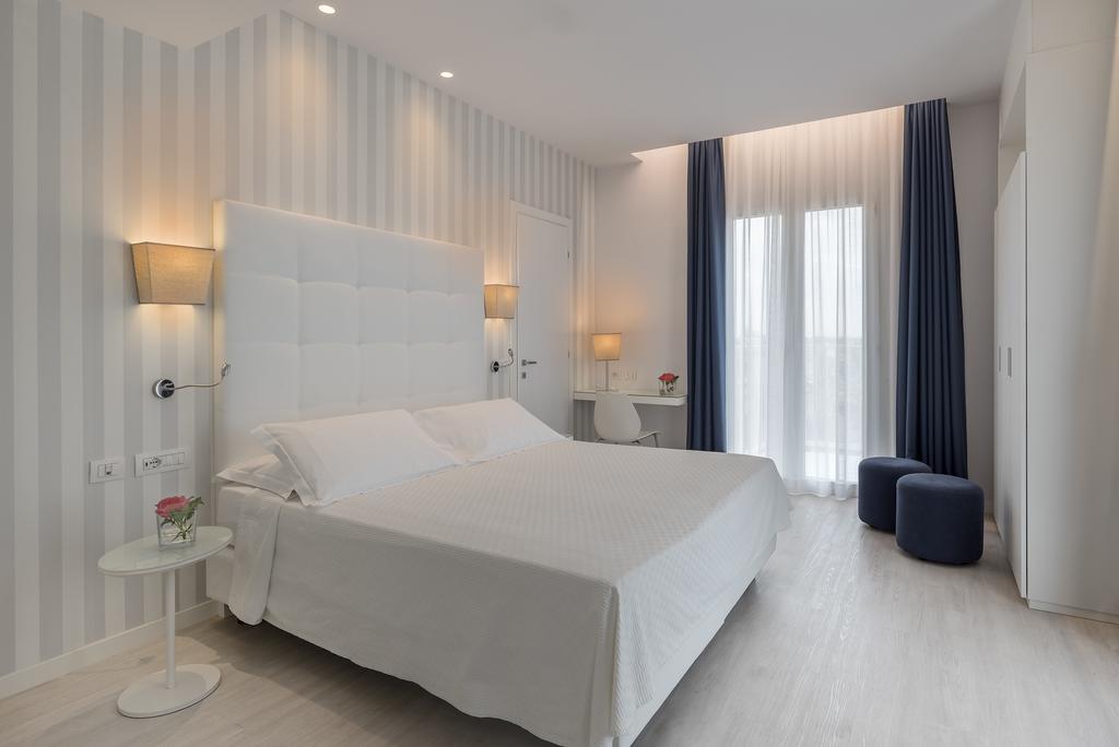Hotel Fedora Риччоне Экстерьер фото